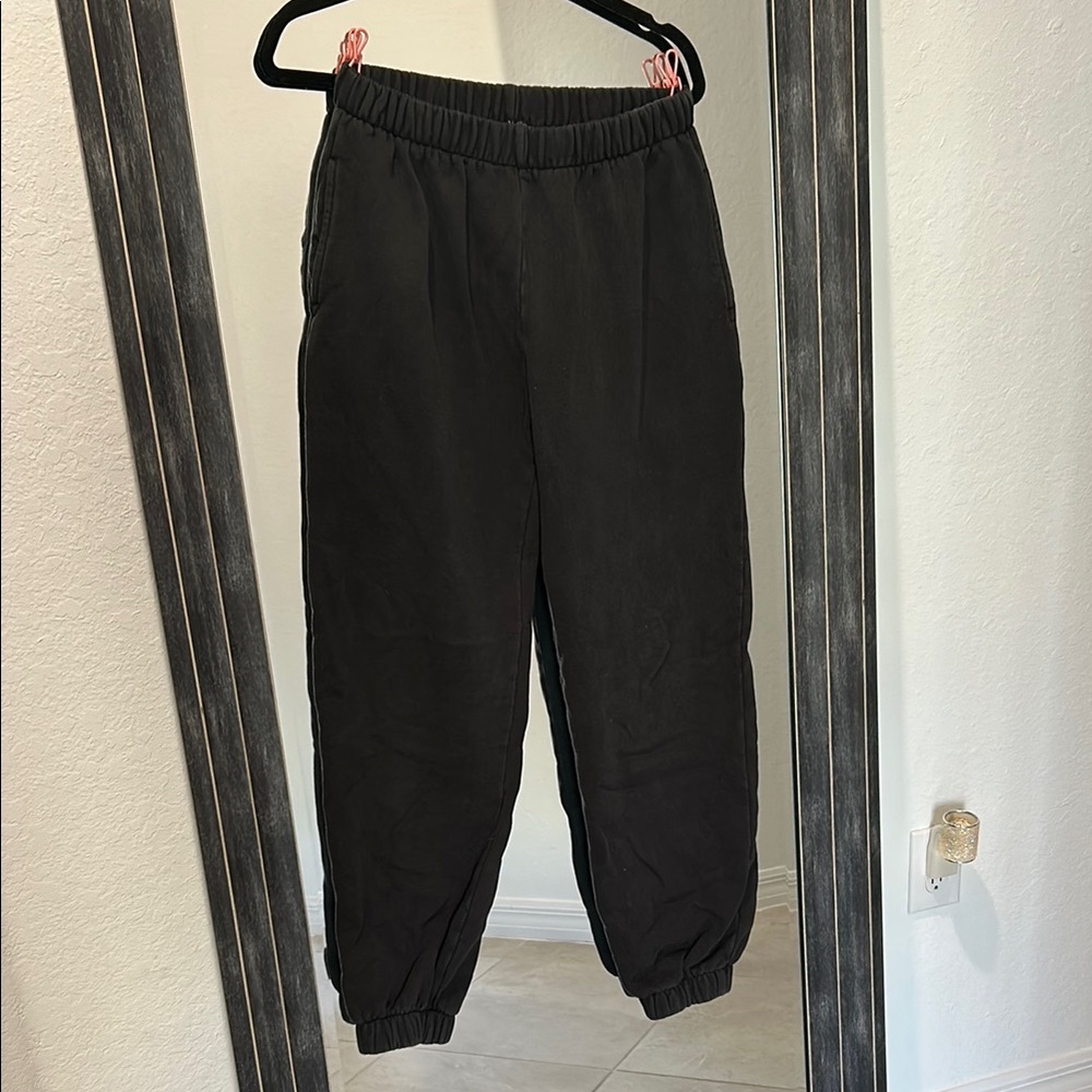 john galt / brandy melville black jogger sweatpants